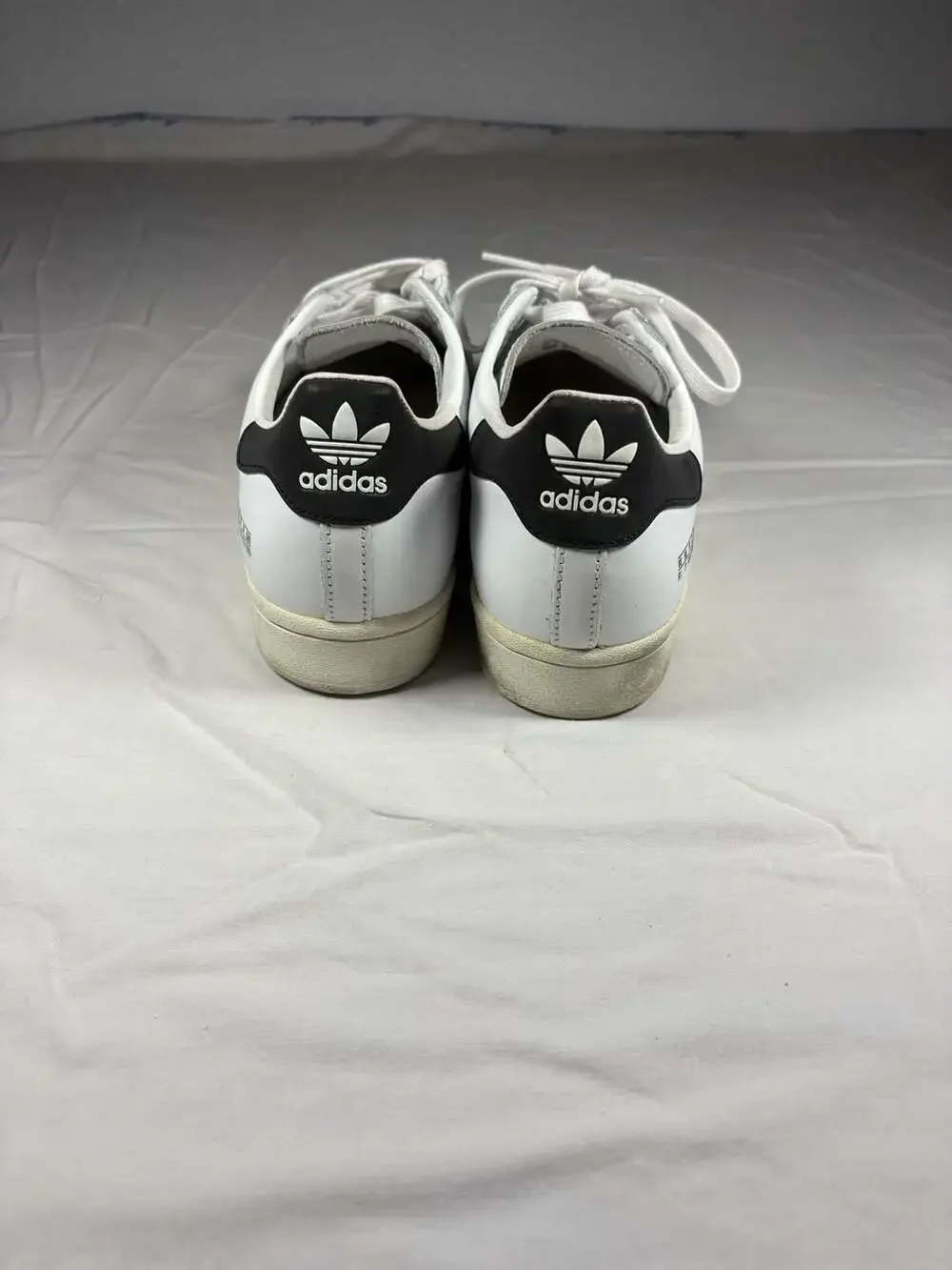 Adidas Superstar 'Size Tag' Cloud White/Core Black Sneakers (FV2808)